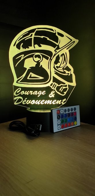 Lampe led 3D Casque pompiers profil courage et dévouement, veilleuse