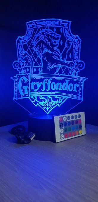 Lampe led 3D Gryffondor, Harry potter, film, chevet, veilleuse, idée cadeau, déco, illusion