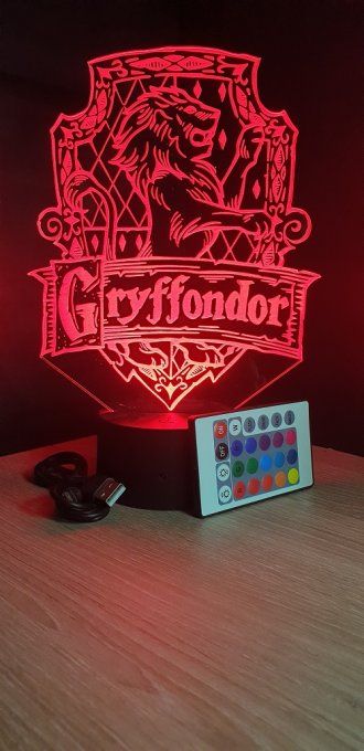 Lampe led 3D Gryffondor, Harry potter, film, chevet, veilleuse, idée cadeau, déco, illusion