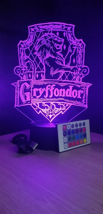 Lampe led 3D Gryffondor, Harry potter, film, chevet, veilleuse, idée cadeau, déco, illusion