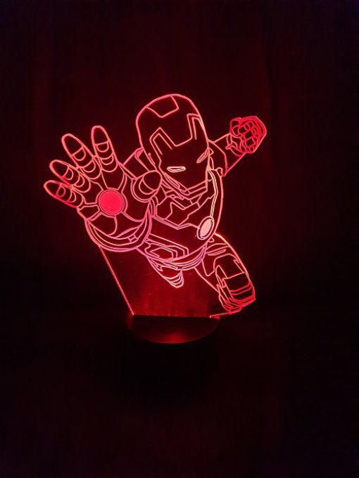 lampe-led-3d-iron-man-attaque