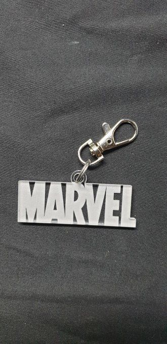 porte-cles-logo-marvel