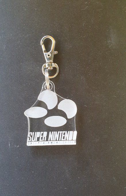 porte-cles-logo-super-nintendo