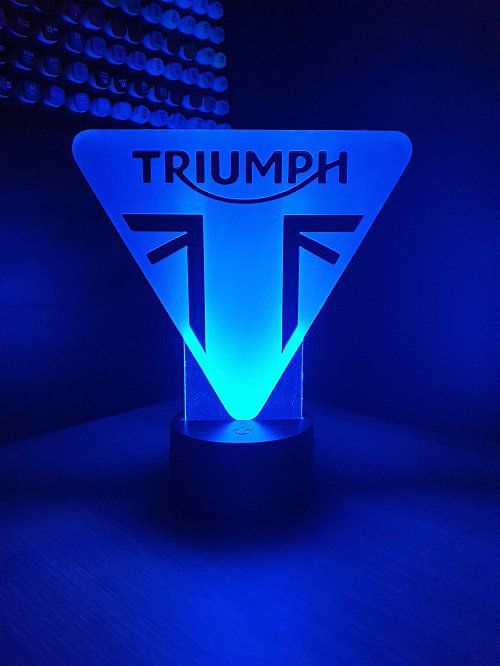 Lampe led 3D Logo Triumph, bikers, Moto, veilleuse, chevet, néon, idée cadeau, déco, illusion