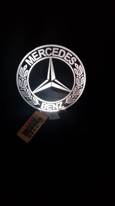 lampe-led-3d-Logo-Mercedes