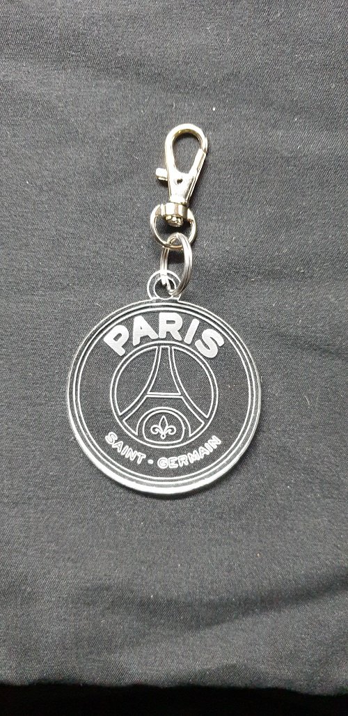 Porte-clés Paris Saint Germain, PSG, foot, attache, faire part, cadeau, accroche, médaillon