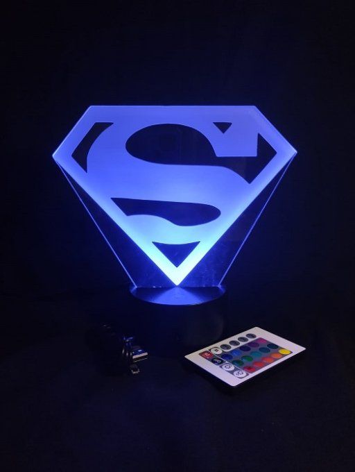 lampe-led-3d-superman