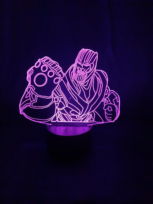 Lampe led 3D Thanos, Marvel, comics, veilleuse, idée cadeau, dessin animé , déco, illusion, chevet