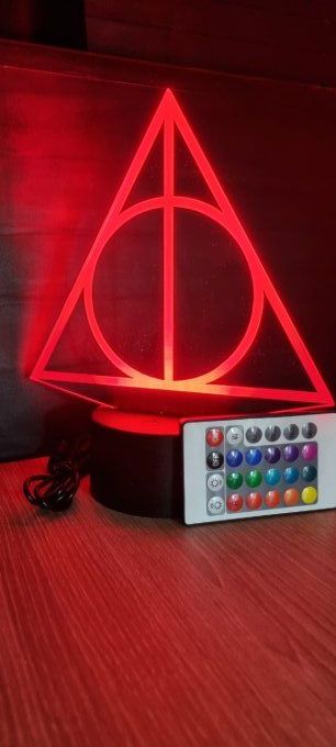 Lampe led 3D Relique de la mort, Harry potter, film, chevet, veilleuse, idée cadeau, déco, illusion