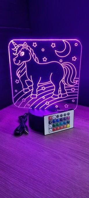 Lampe personnalisée 3D LED Licorne - LE CHEVAL ENCHANTÉ